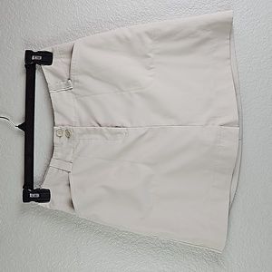 Nike | Women's Cream Golf Activewear DRI-FTI Skort Sz 6